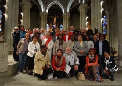 Un groupe d'engagés