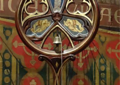 Le deuxième emblème de la Basilique : le tintinnabulum