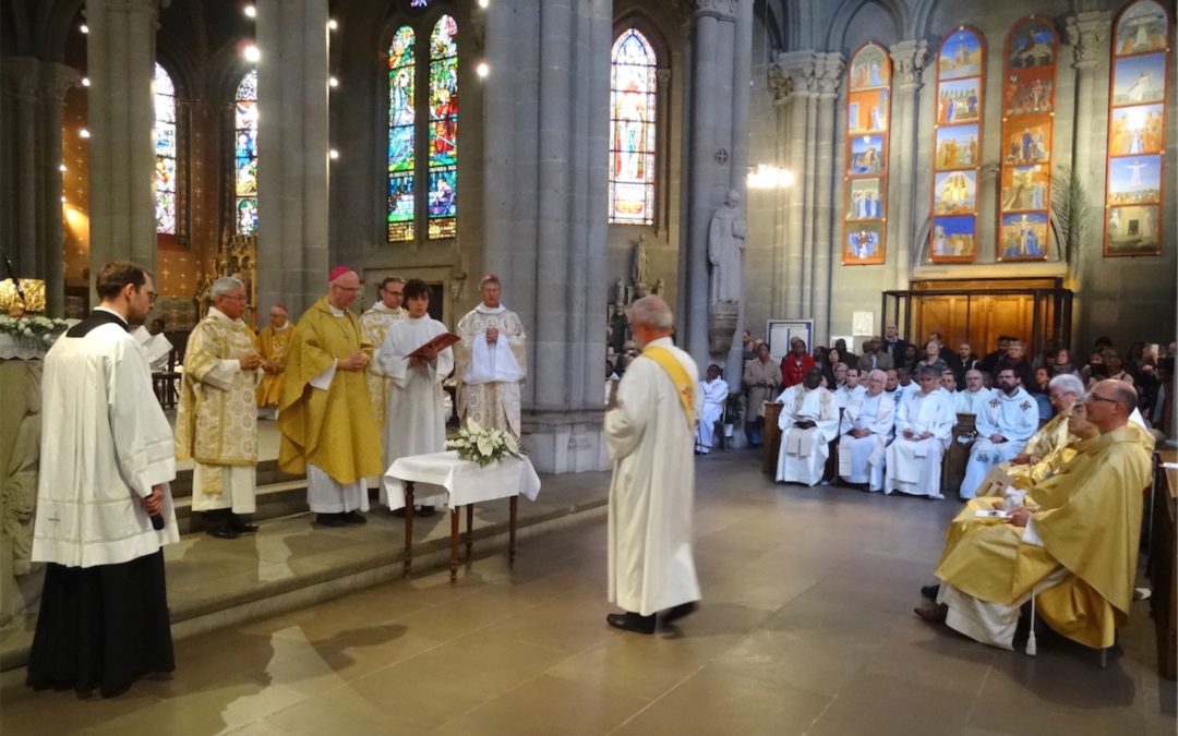 Diaporama de la messe chrismale du 16 avril 2019 à Notre-Dame de Genève