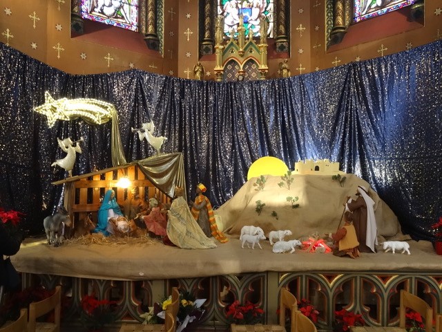 Crèche de Noël à la basilique